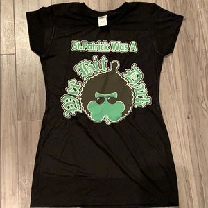 Sale ⭐️St Patrick T shirt